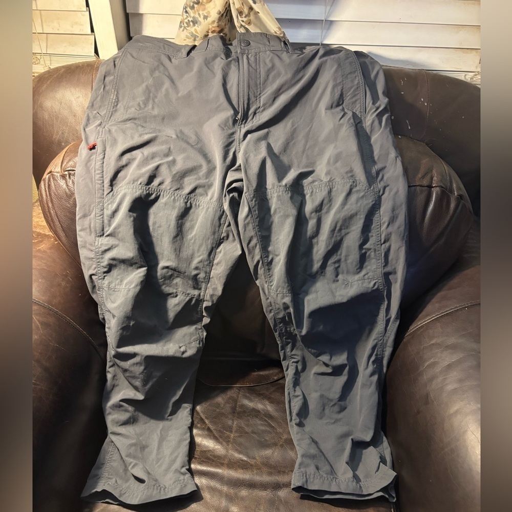 REI CO OP Men's Dark Gray Cargo Pants 40X30 Pockets Tactical